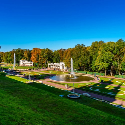 Мегатур 2 в 1: в Кронштадт и Петергоф по воде на скоростных судах