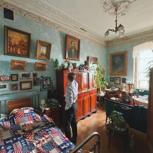 Петербургская история на лестнице дома Бака: от парадной до коммуналки