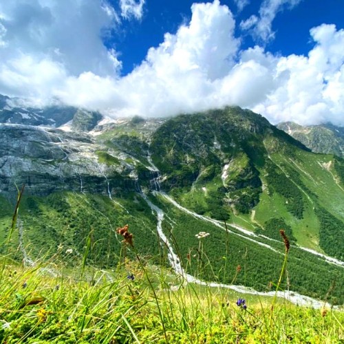 Больше треккинга и озёр в Архызе: без рюкзаков и с проживанием в гостинице