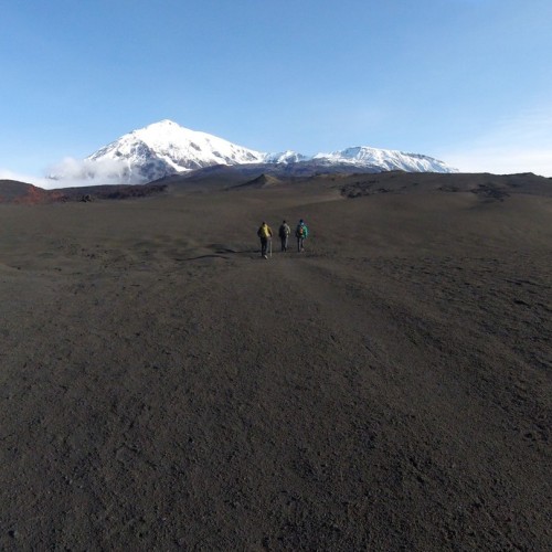 Джип-экспедиция своей компанией по экстремальному бездорожью к вулкану Плоский Толбачик