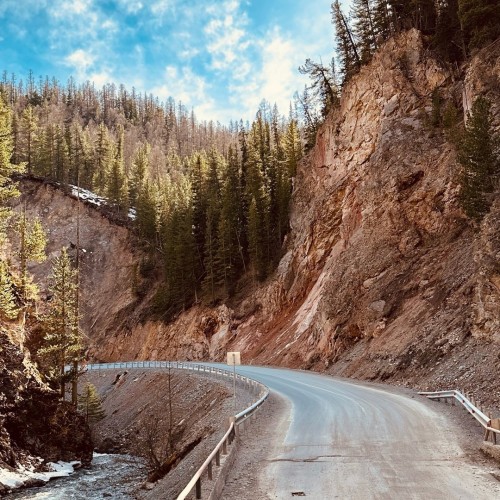 Алтайский отпуск: Телецкое озеро, живописные долины и другие знаковые места