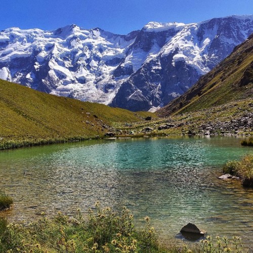 Перезагрузка в Безенги с проживанием в палатках: треккинг к ледникам, водопадам и диким турам
