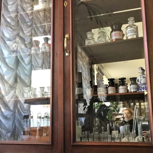 Ora et labora. Истории и легенды аптеки доктора Пеля