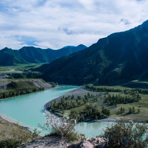 Топовые и необычные места Алтая в мини-группе: Чуйский тракт, озеро Джангыскёль и лёгкий треккинг