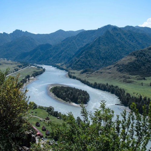 Алтайские чудеса: водопады, горы, озёра и марсианские пейзажи в мини-группе