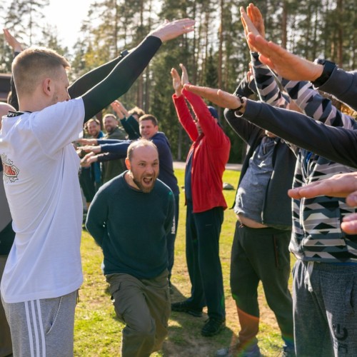Мужской ретрит: перезагрузка в кругу единомышленников с практиками, тренировками и баней