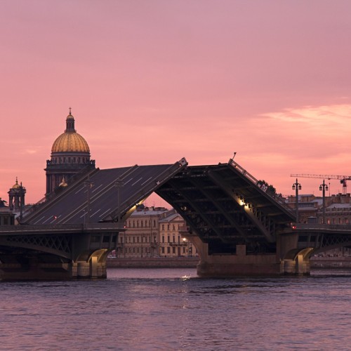По Петербургу на теплоходе: реки, каналы и развод мостов
