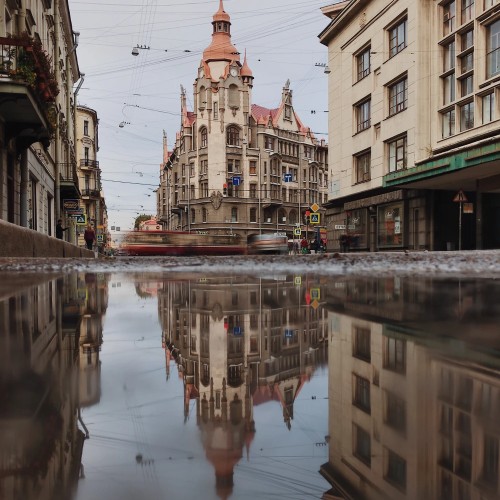 От Сенной до Коломны: тени Петербурга и ароматы прошлого