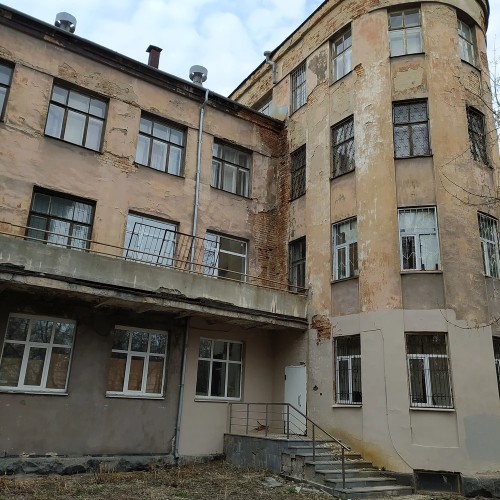 «Городок чекистов» в Екатеринбурге: история, архитектура, стрит-арт