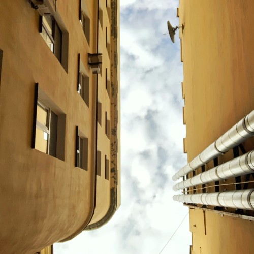 Бытовая жизнь без прикрас: где и как жили петербуржцы