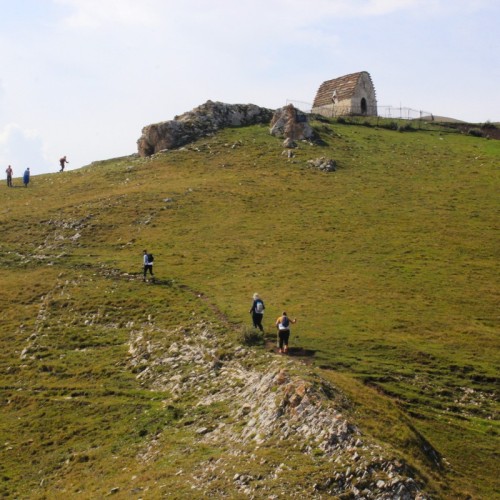 Таинство Ингушетии: треккинг налегке с восхождением на Столовую гору