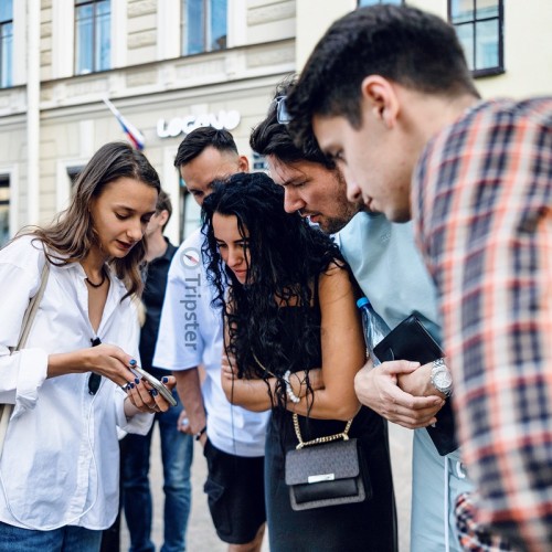 Приватный Петербург за закрытыми дверями: парадные лестницы и дворы-колодцы