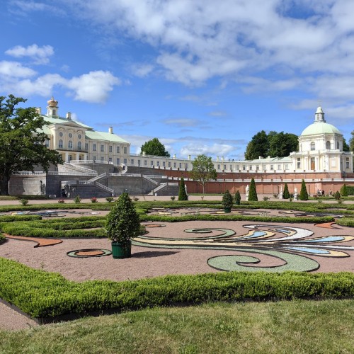 Ораниенбаум  – загородная резиденция светлейшего князя Меншикова