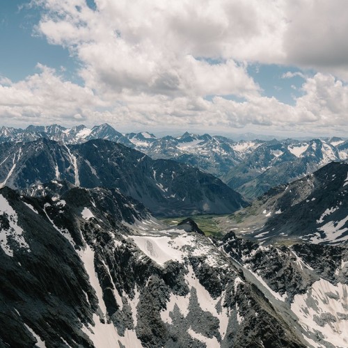 Комфорт-тур на Алтай с фотографом: полёт на вертолёте, парение и главные места (всё включено)