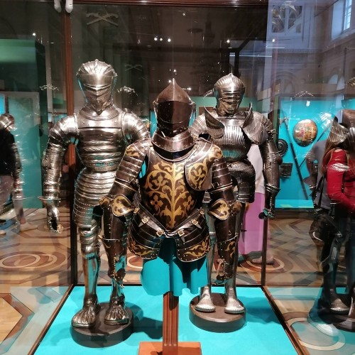 «К барьеру! Поединки и дуэли от Ахилла до Лифаря»: экскурсия в Эрмитаже