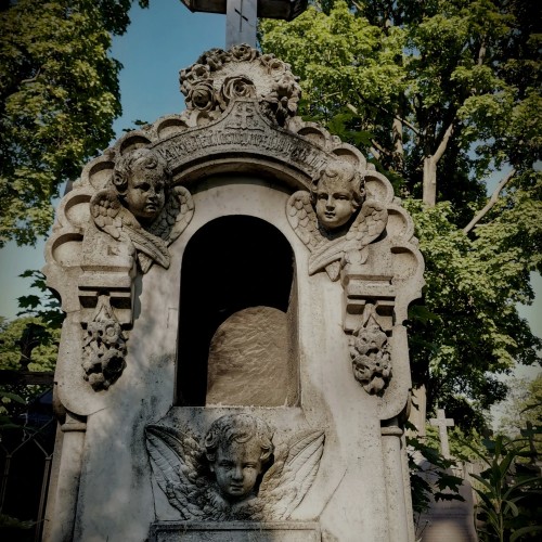 Тайны и мистика Никольского кладбища