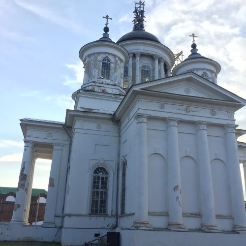 К святому Макарию и мощам преподобного