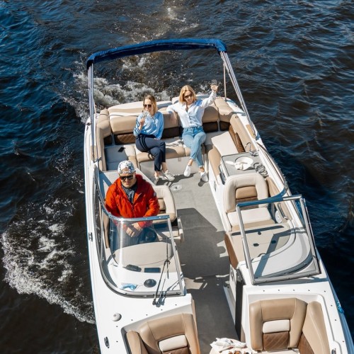 15 островов Петербурга: вояж на катере с аудиоэкскурсией