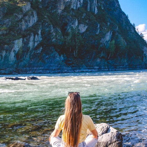 Путешествие по долине реки Катунь — из Горно-Алтайска