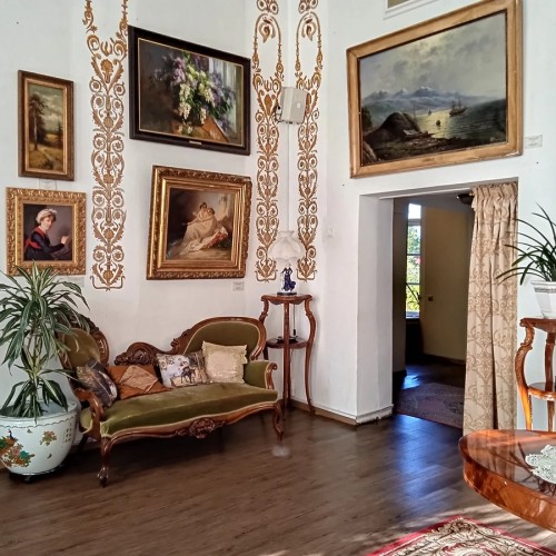 В усадьбу Марьино и к Саблинским водопадам