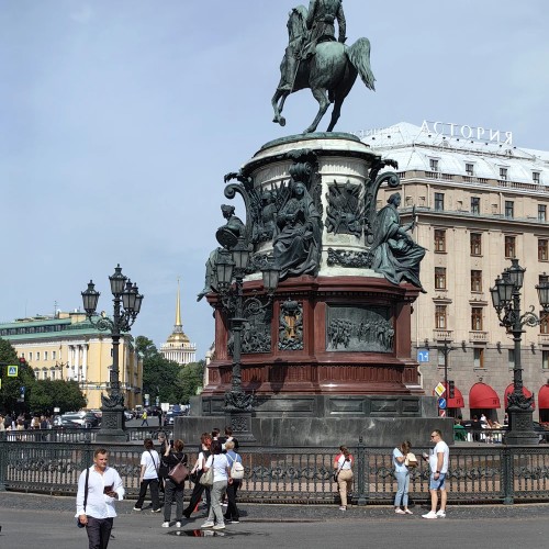 Парадный Петербург