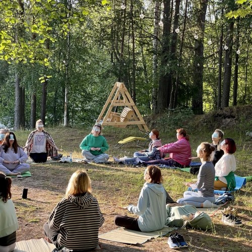 Перезагрузка в Приладожье с йогой, баней, сибирским чаном и сапами (всё включено)
