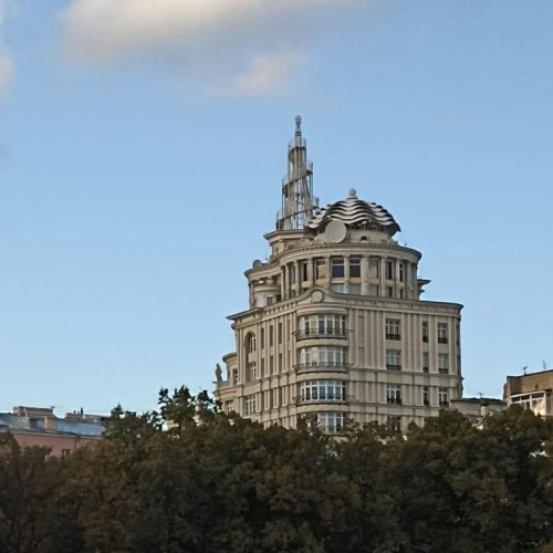 Булгаковский мир Патриарших