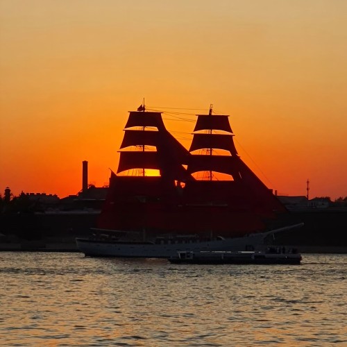 Петербургская ночь и разводные мосты