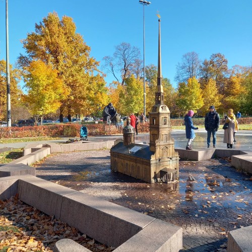 По следам Петра Великого: групповая прогулка для взрослых и детей
