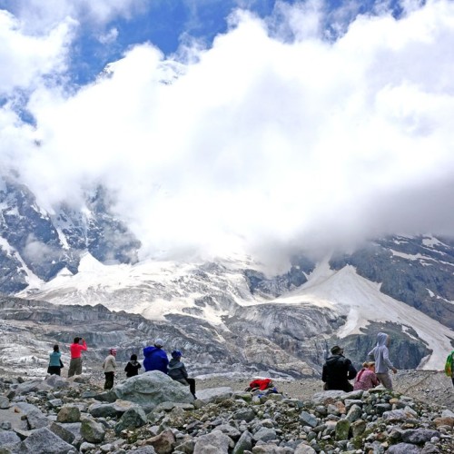 Перезагрузка в Безенги с проживанием в палатках: треккинг к ледникам, водопадам и диким турам