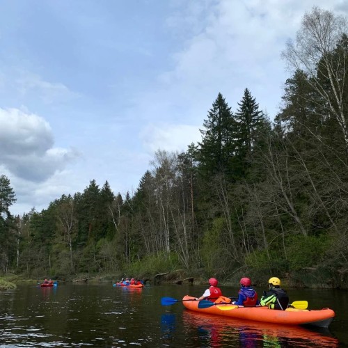 Сплав на байдарках по реке Осуге (всё включено)