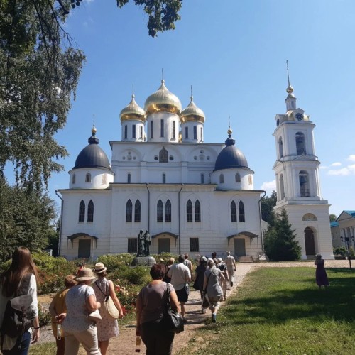 В Дмитров, Яхрому и Перемилово — из Москвы