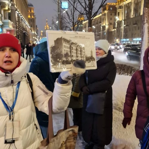 Семейное путешествие в Москву: прогулка с фонарщиком, детективная экскурсия и «Мосфильм»