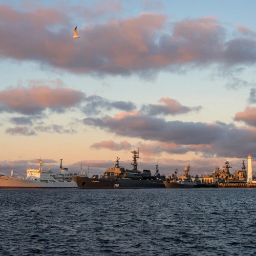 Экскурсия 3 в 1: Кронштадт + батарея Демидов + заказник Западный Котлин