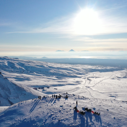 Персональный джип-тур на Камчатку: вулканы, термы и местные угощения