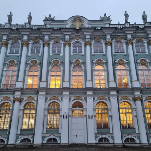 Романовы в Зимнем дворце: парадные и жилые покои (билеты включены)