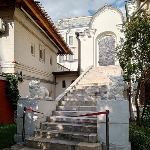 Индивидуальная квест-экскурсия «Тайные хранители Москвы» (6+)