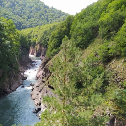 Адыгея для всей семьи: прогулки, мастер-классы и водные процедуры