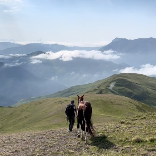 Верхом и на джипах по Чеченской Республике только для вашей компании