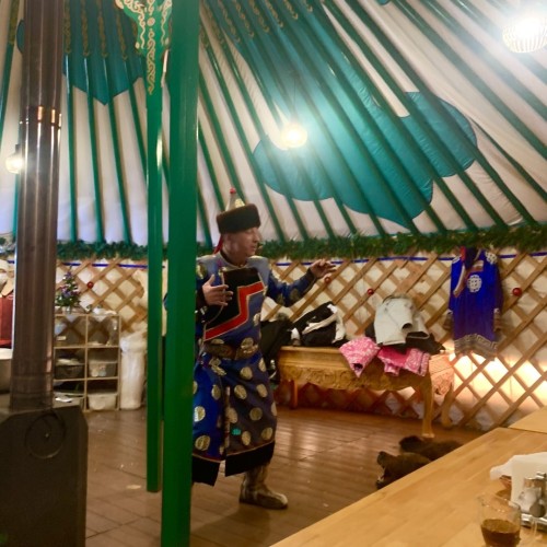 Царство льда: путешествие «всё включено» по главным достопримечательностям Байкала