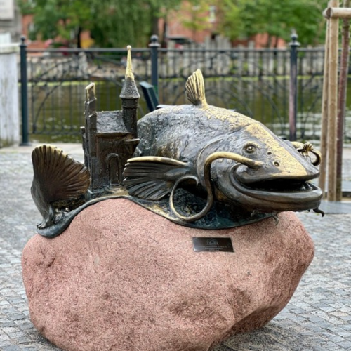 На майские в город кошек: выходные в Зеленоградске с прогулкой по Калининграду и Кушской косе