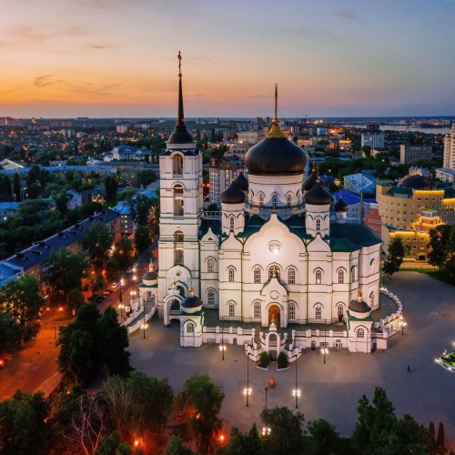 Воронеж за 2 часа: от петровской верфи до города-легенды