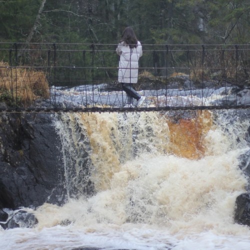 Мрамор Рускеалы и водопады Ахинкоски из Петербурга