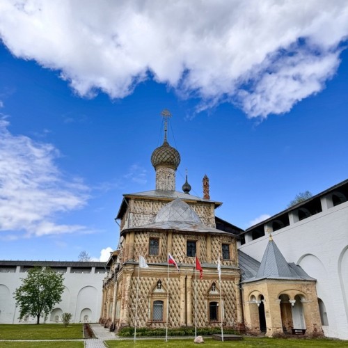 Насыщенное путешествие по Золотому кольцу со стартом из Москвы: 6 городов, где веет русским духом
