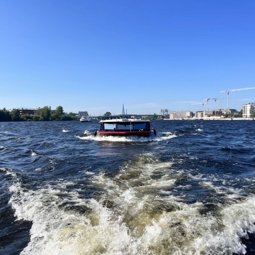 Водная прогулка к Северным островам и видом на Финский залив