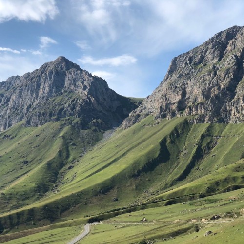 Всё главное в Ингушетии и Северной Осетии и свободный день на горном курорте «Армхи»