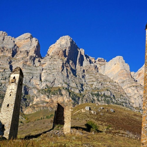 Треккинг налегке по Ингушетии: святилища, башенные комплексы и гора с герба Владикавказа