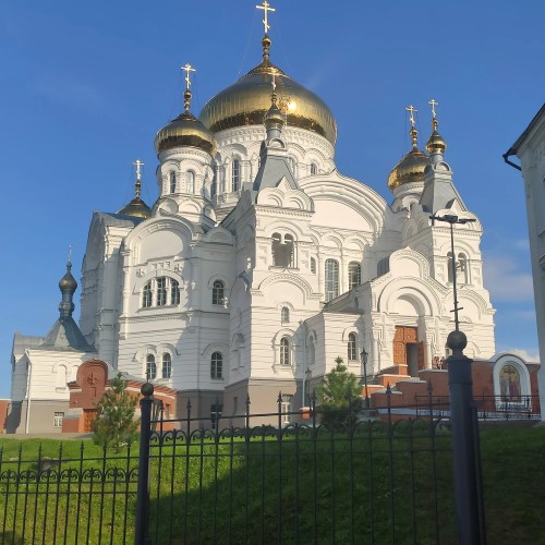 Сокровища Урала: от Белогорского монастыря до Кунгура