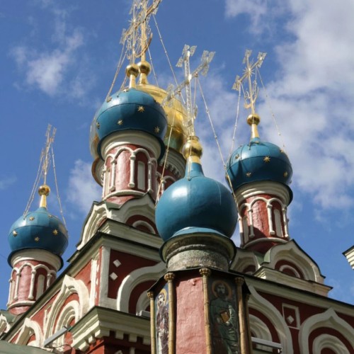 По Таганке: у той горы, где синяя прохлада