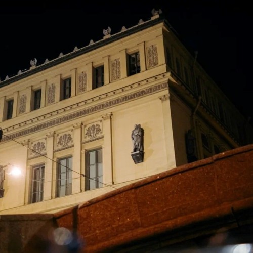 Ночная прогулка по малым рекам и каналам Петербурга